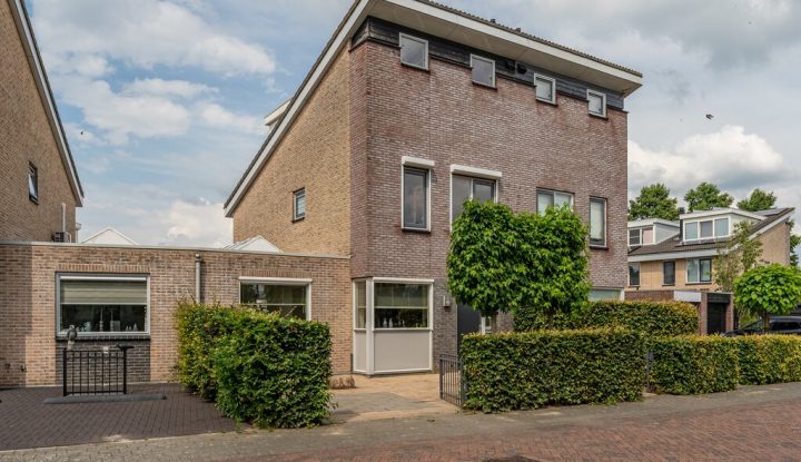 huis verkopen hoevelaken makelaar